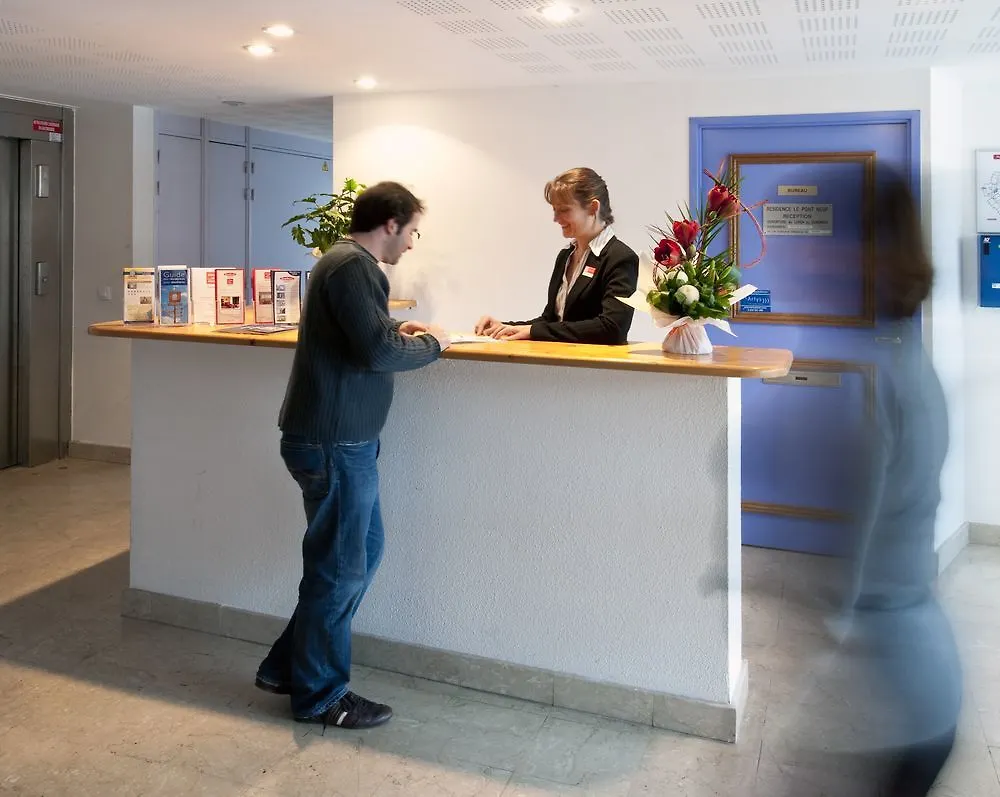 Sejours & Affaires Annecy Le Pont Neuf Aparthotel Cran-Gévrier