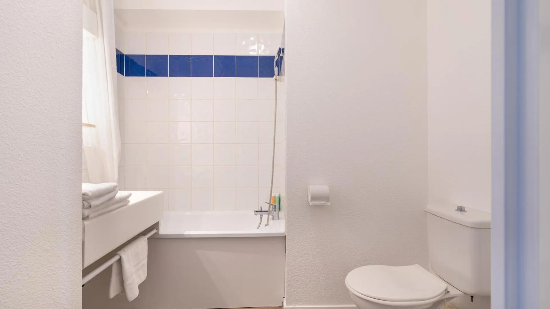 Sejours & Affaires Annecy Le Pont Neuf Aparthotel Cran-Gévrier