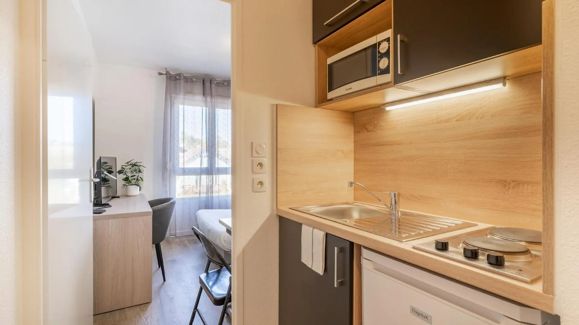 Sejours & Affaires Annecy Le Pont Neuf Aparthotel Cran-Gévrier França