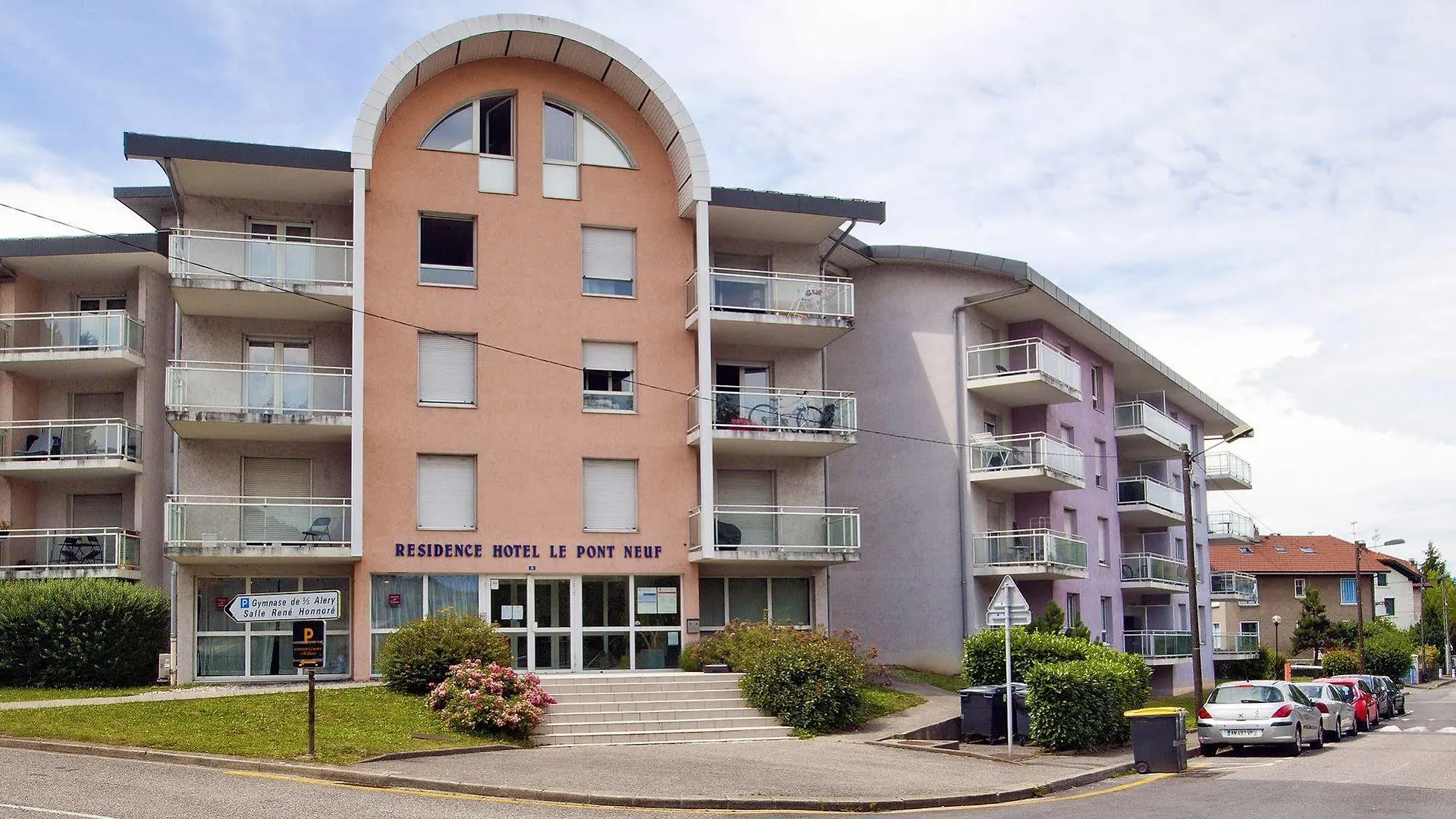 Sejours & Affaires Annecy Le Pont Neuf Aparthotel Cran-Gévrier