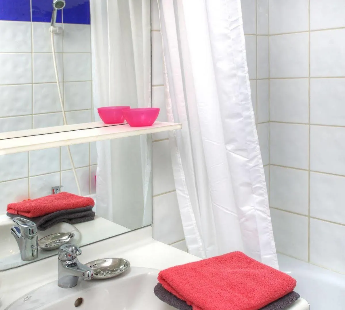 Sejours & Affaires Annecy Le Pont Neuf Aparthotel Cran-Gévrier