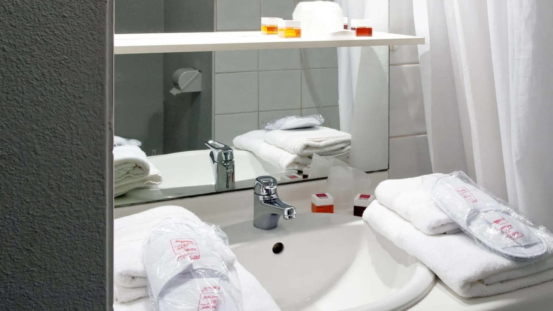 Sejours & Affaires Annecy Le Pont Neuf Aparthotel Cran-Gévrier França