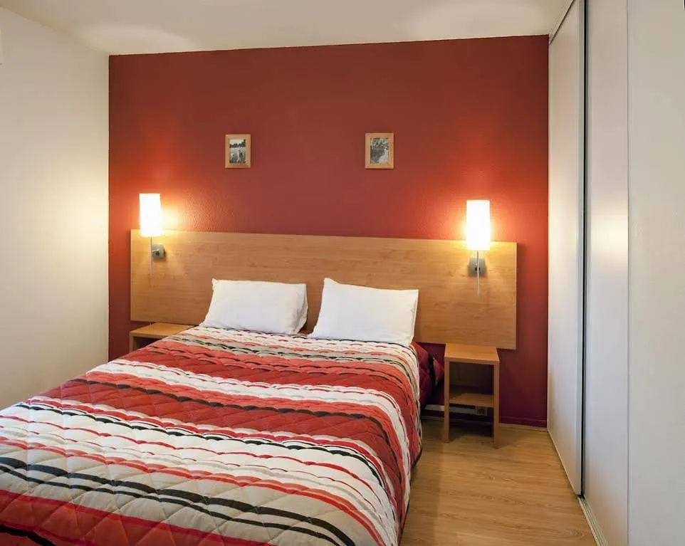 Sejours & Affaires Annecy Le Pont Neuf Aparthotel Cran-Gevrier